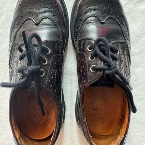 John Fluevog Black Oxford Shoes Woman's size 6.5 Men's 5 Michael Brogue Wing Tip